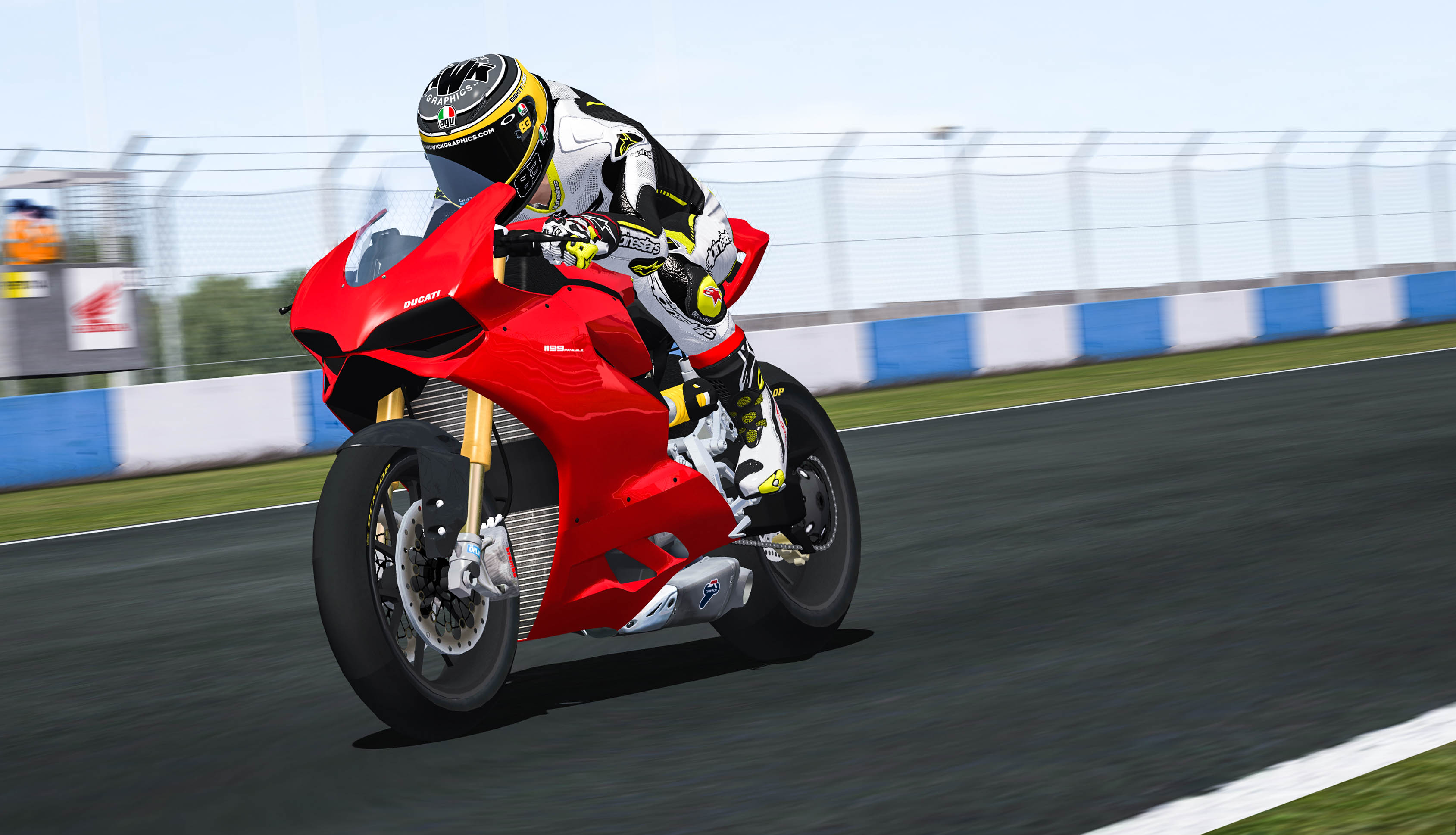 Ducati 1199 Panigale - Donington Park